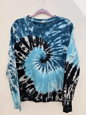 Sovereign Code Tie-Dye Cotton Sweatshirt Large Like New